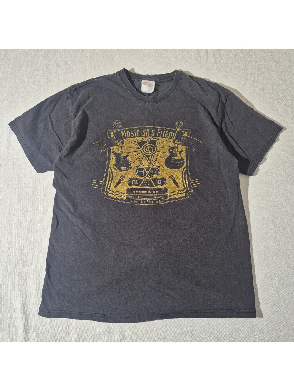 00s Musicians Friend Music Guitar Shirt Adult L Large graphic T-shirt
